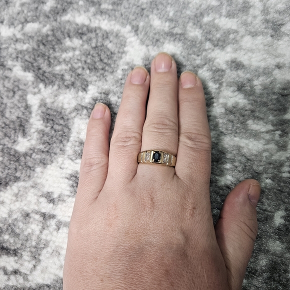 10K Yellow Gold Sapphire and Diamond Band Ring - Picture 7 of 13